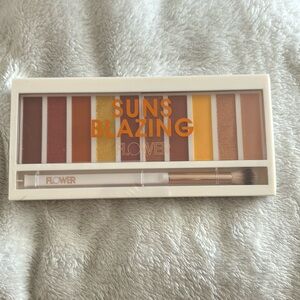 Flower Suns Blazing eyeshadow palette.